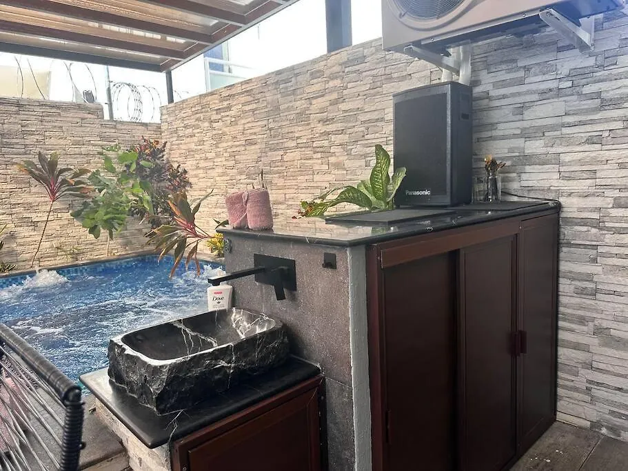 Villa Paradise Плая-дель-Кармен 0*,  Мексика